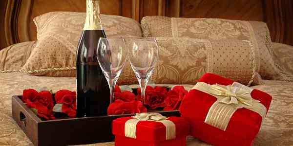 romantic birthday gifts for husband